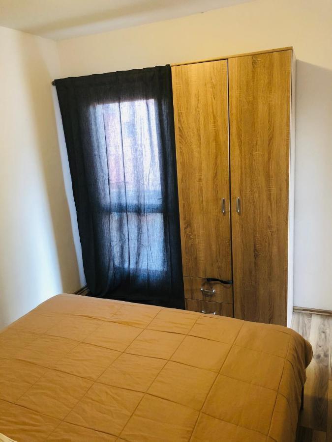 Apartmani Veronika Sukošan Exterior foto